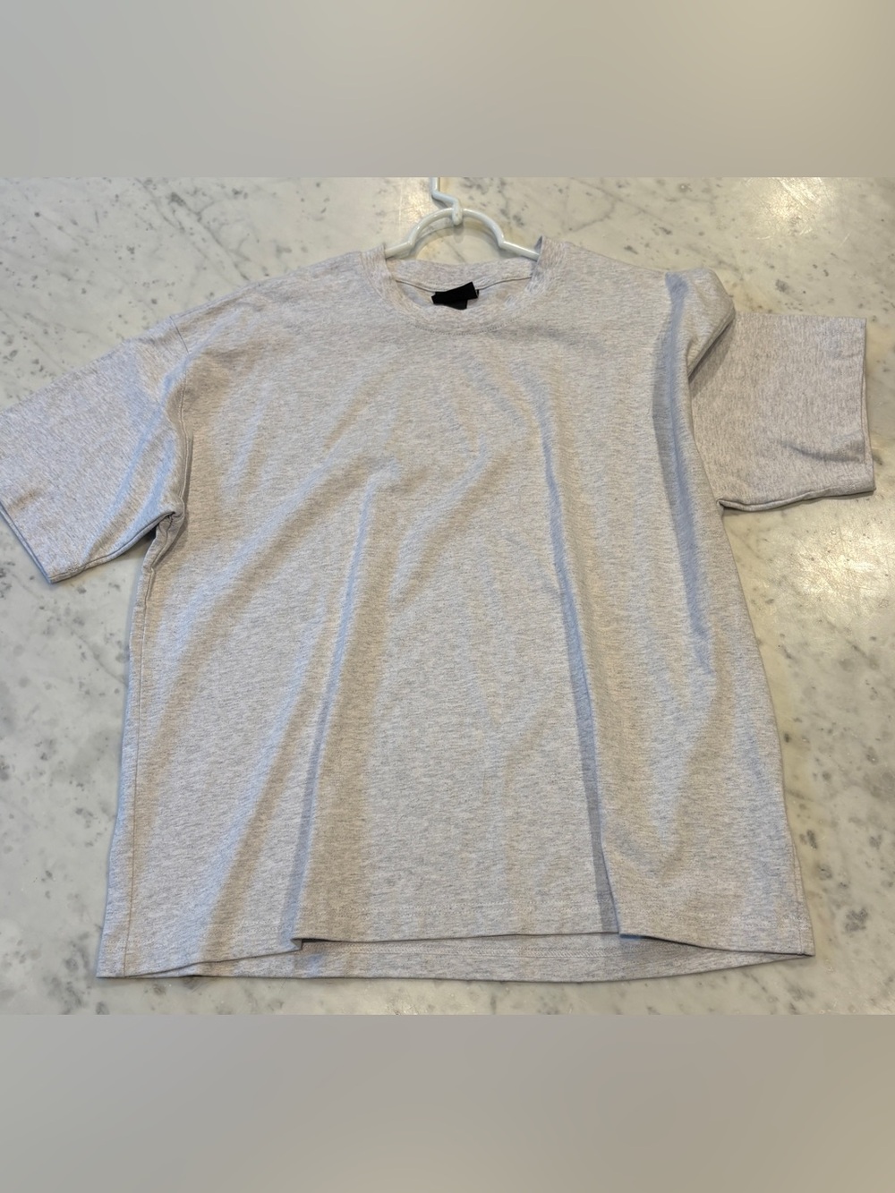 H&M size Medium T shirt, Grey, oversized fit, Like New